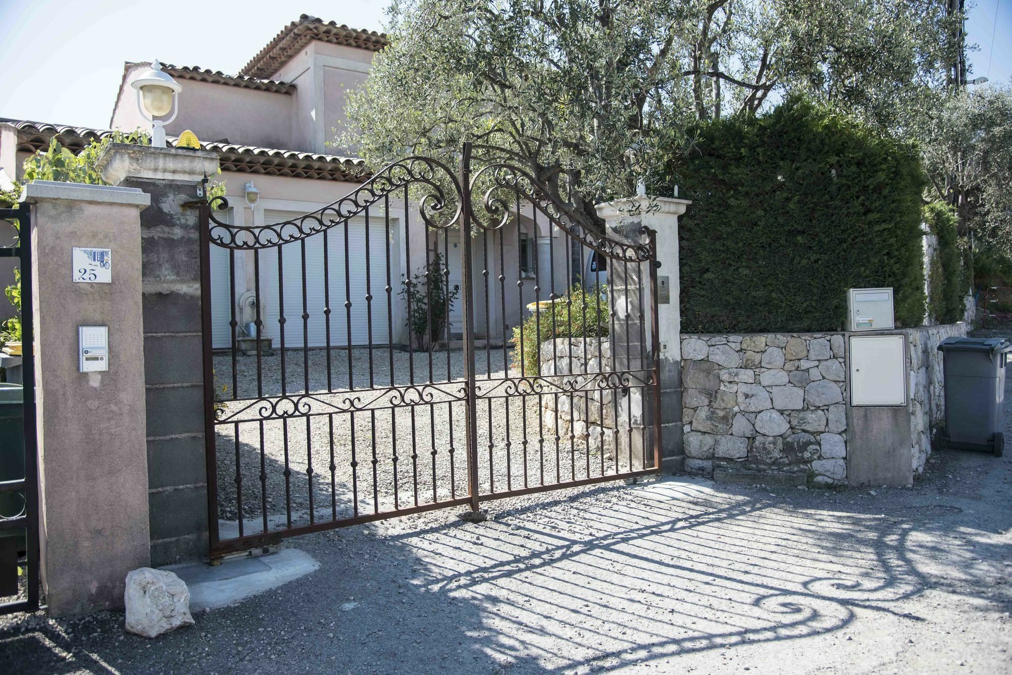 Serenity Vila Cagnes-sur-Mer Exterior foto